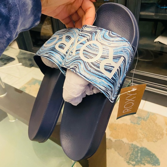 Navy Roxy Sandals - Picture 6 of 7